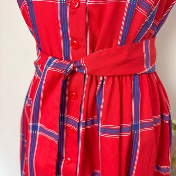Vintage 50s Serbin Petite Red & Navy Plaid Belted Button-Front Dress | Made in U - Picture 4 of 11
